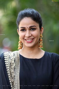 Lavanya Tripathi at Chaavu Kaburu Challaga Audio Launch