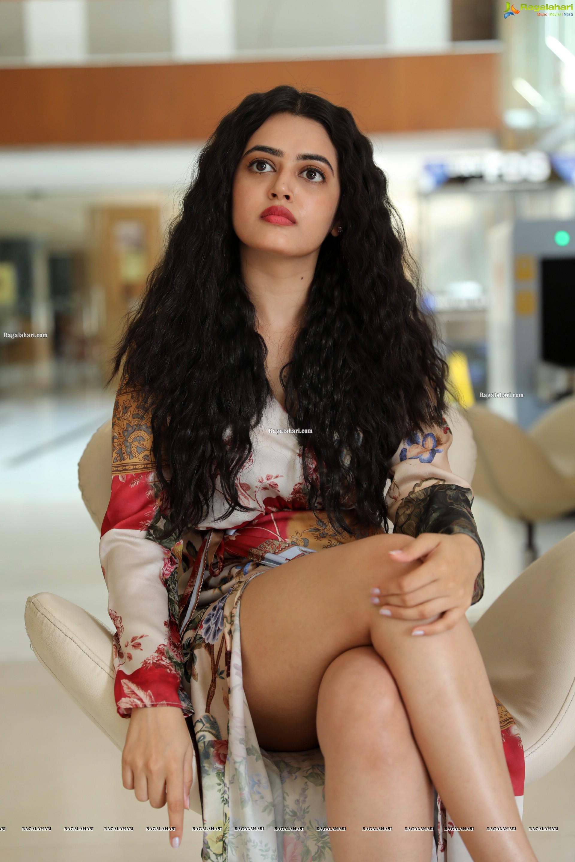 Lovely Singh at Gaali Sampath Movie Interview, HD Photo Gallery