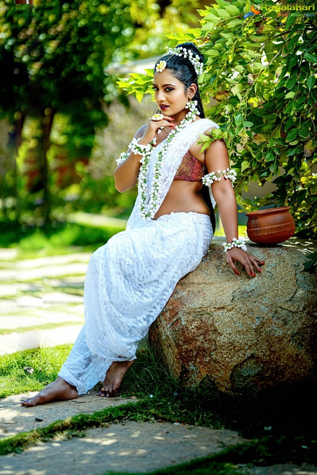 Mamatha Rahut Latest Photoshoot Stills, HD Photo Gallery