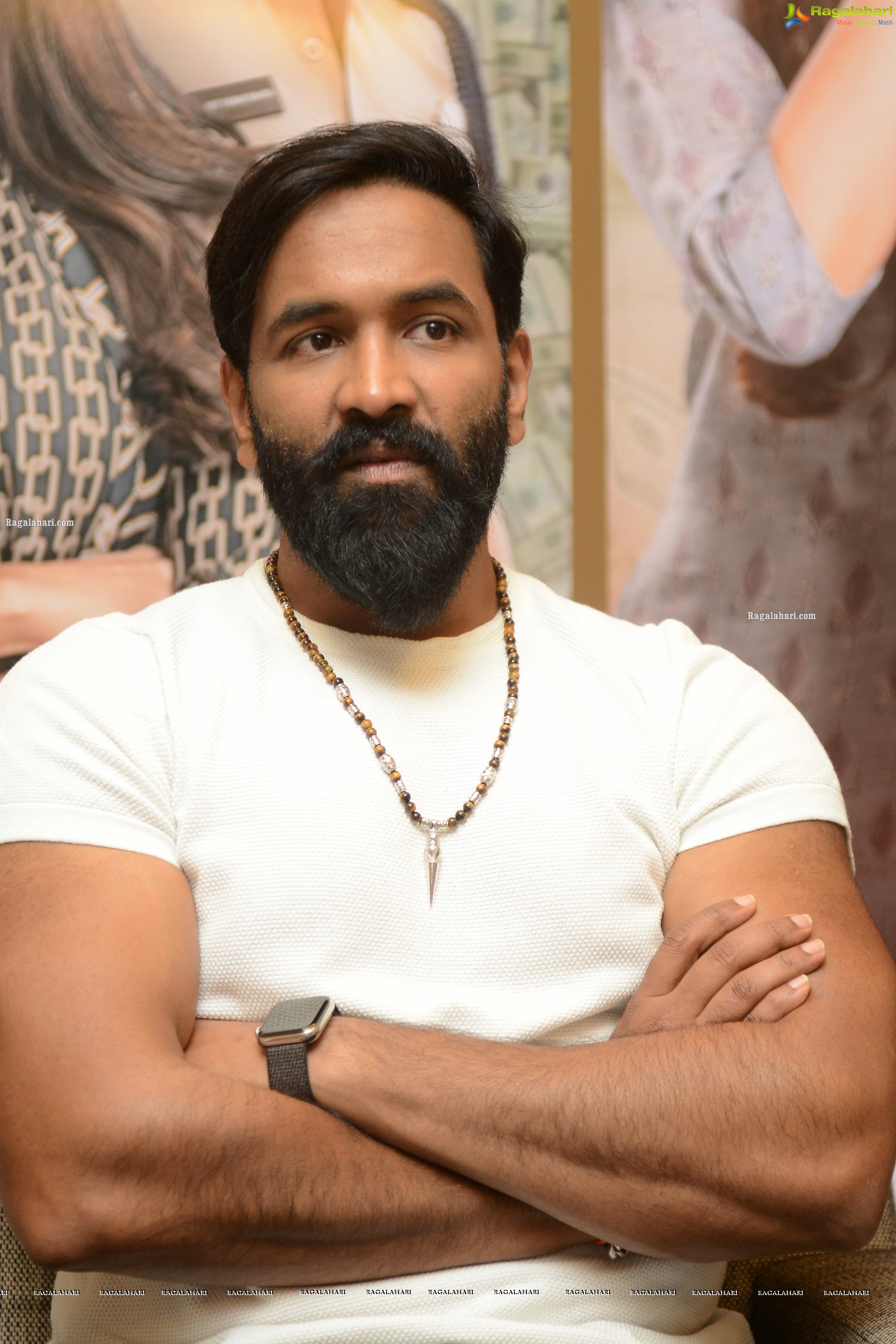 Manchu Vishnu at Mosagallu Movie Interview, HD Photo Gallery