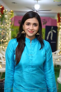 Mannara Chopra at Café 555 Season's 1st Haleem Launch