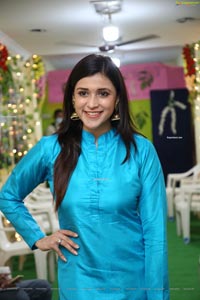 Mannara Chopra at Café 555 Season's 1st Haleem Launch