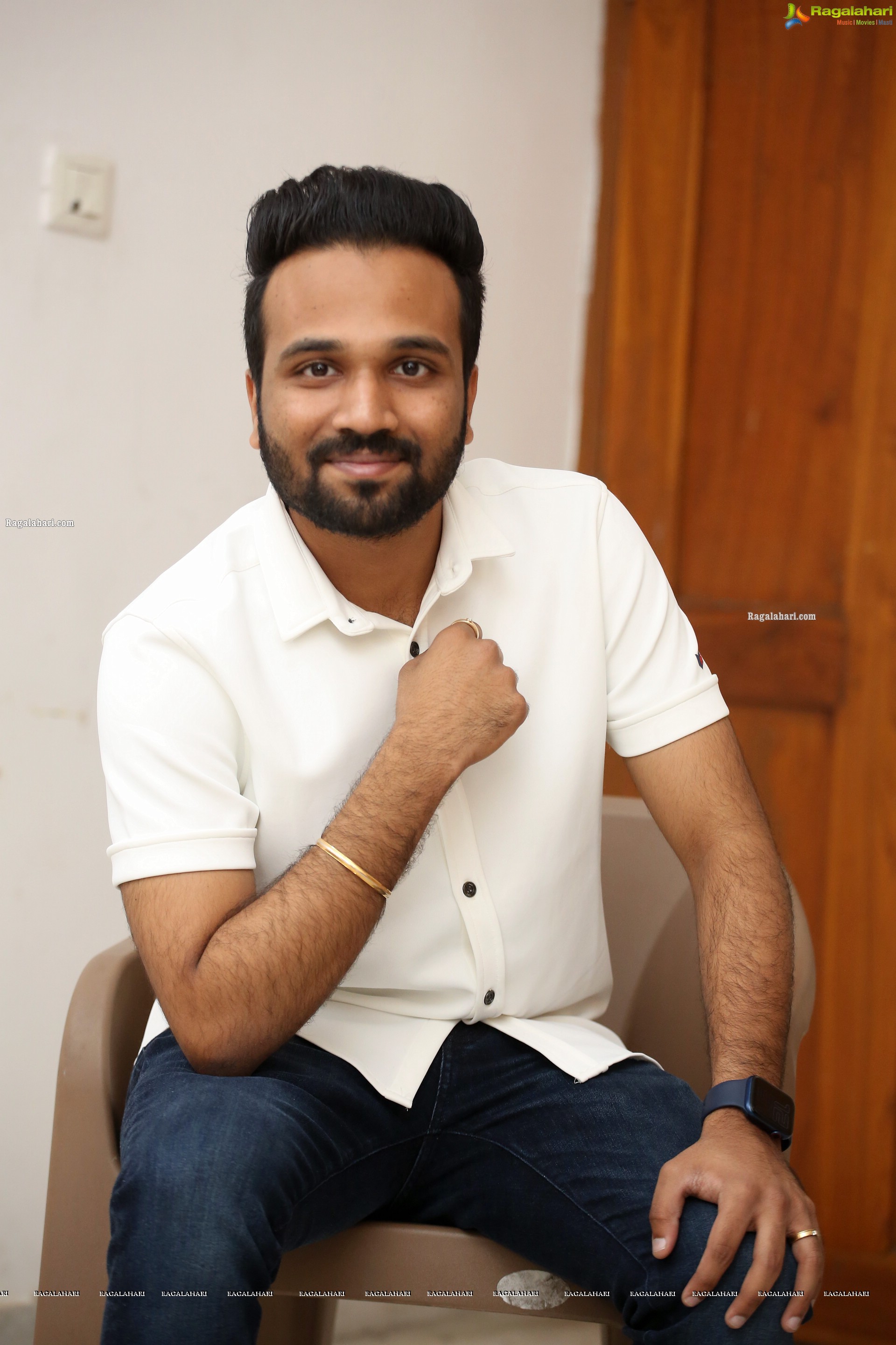 Producer Moneesh Pattipaadu at Katha Kanchiki Manam Intiki Movie Interview, Photo Gallery