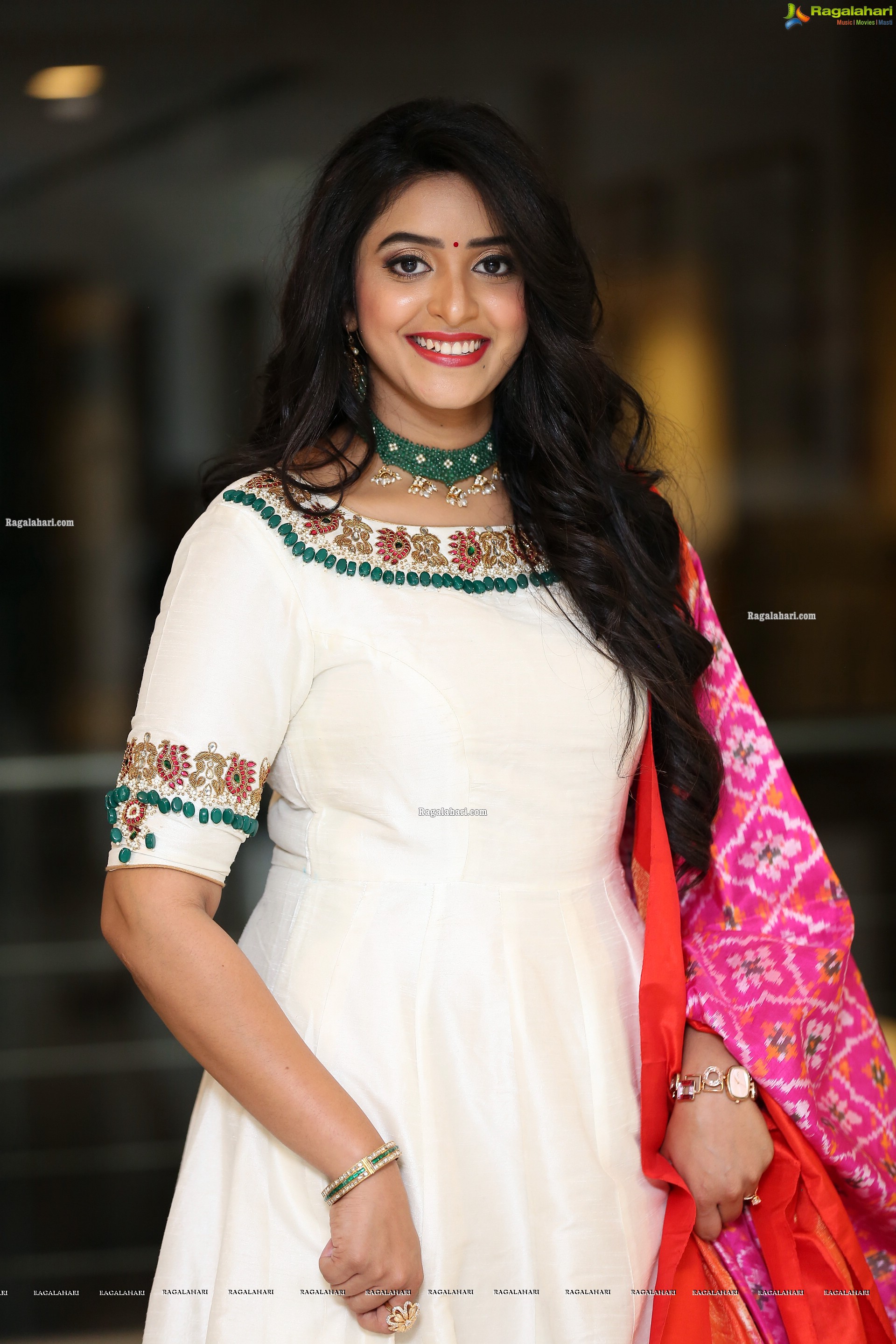 Nakshatra Trinayani HD Photo Gallery