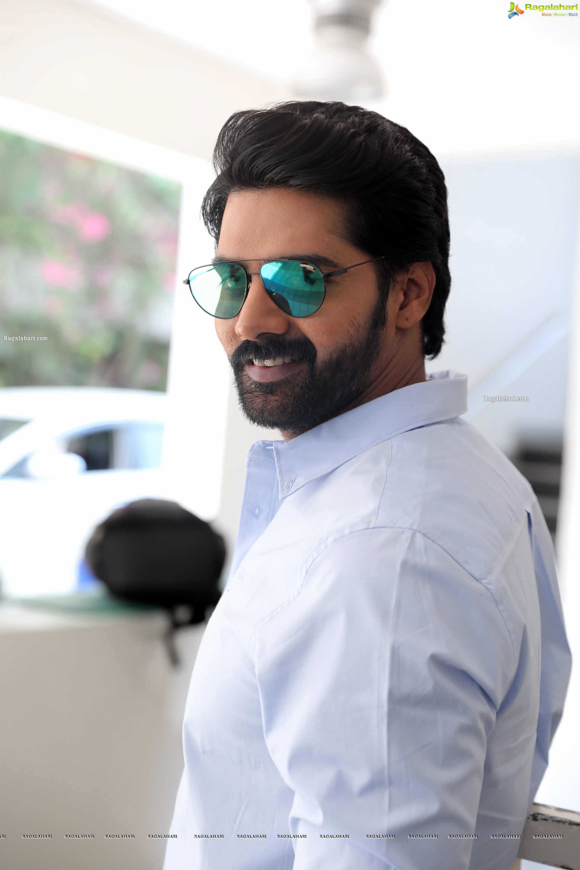 Naveen Chandra at Mosagallu Movie Interview, HD Photo Gallery