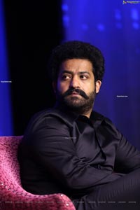 Jr NTR at Meelo Evaru Koteeswarudu Season 5 Press Meet