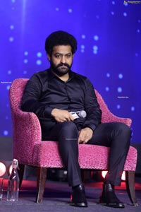 Jr NTR at Meelo Evaru Koteeswarudu Season 5 Press Meet