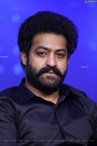 Jr NTR at Meelo Evaru Koteeswarudu Season 5 Press Meet