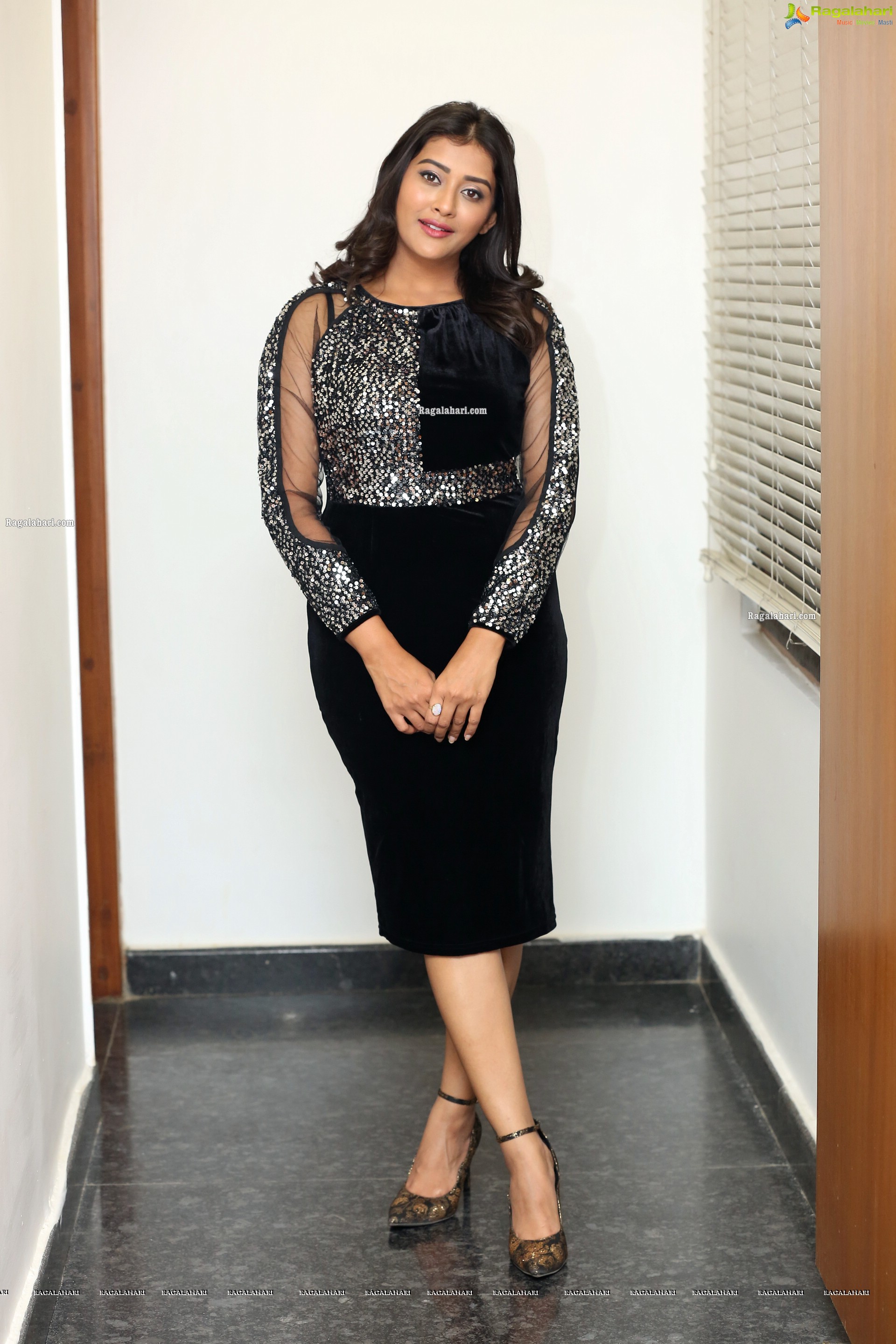 Pooja Jhaveri in Black Embellished Bodycon Mini Dress, HD Photo Gallery