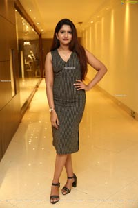 Priya Murthy in Olivaceous Dark Gray Bodycon Dress