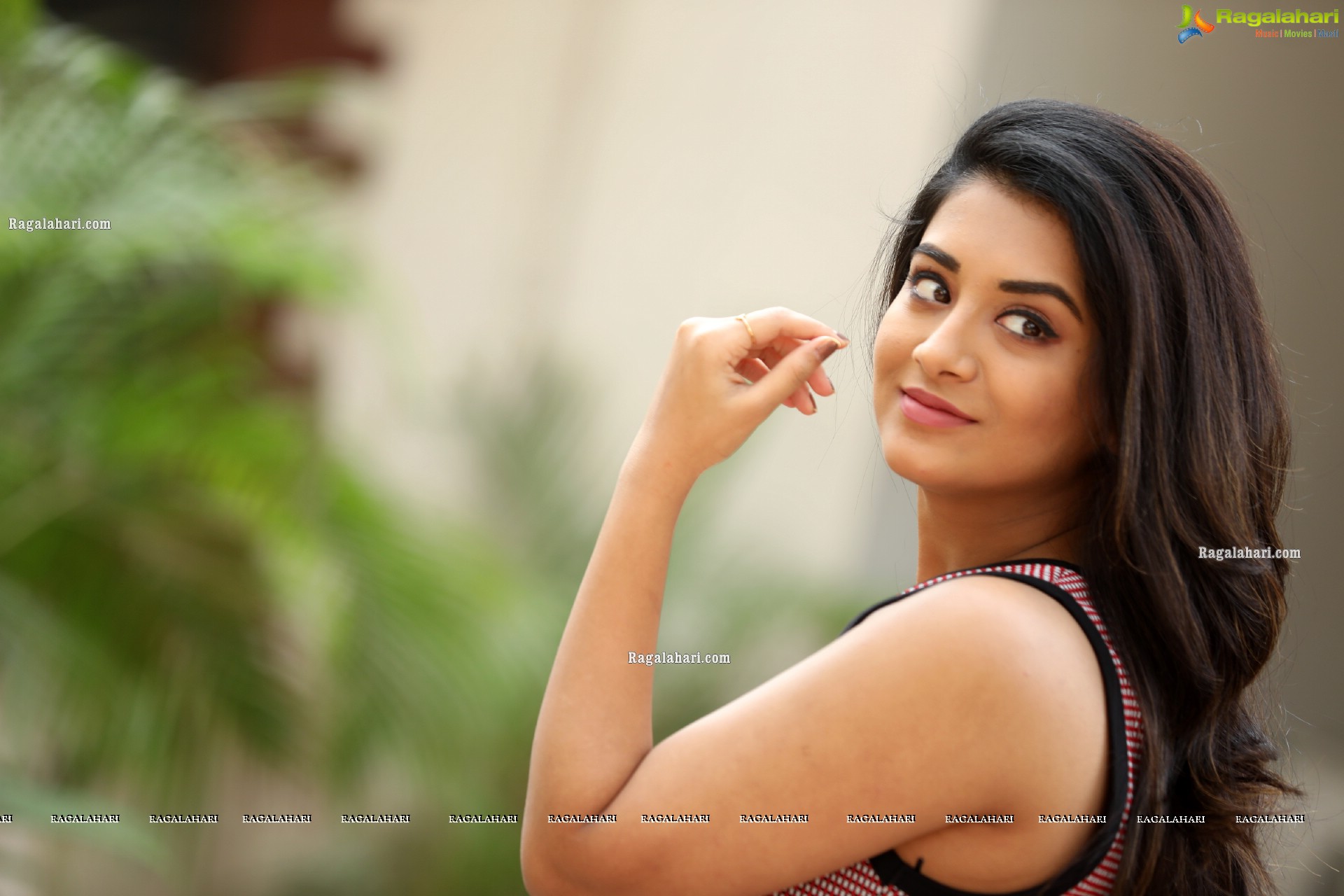 Rashi Singh at Sashi Movie Interview, HD Photo Gallery