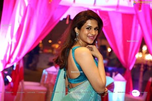 Shraddha Das in Sequin Saree at DIA 2021 Awards