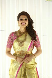 Shraddha Das in Traditional Attire