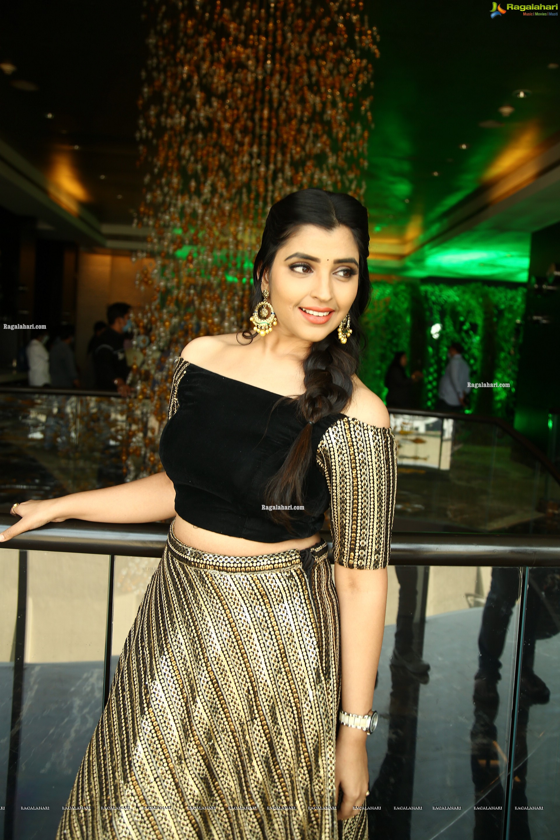 Shyamala at Aranya Movie Pre-Release Event, HD Photo Gallery