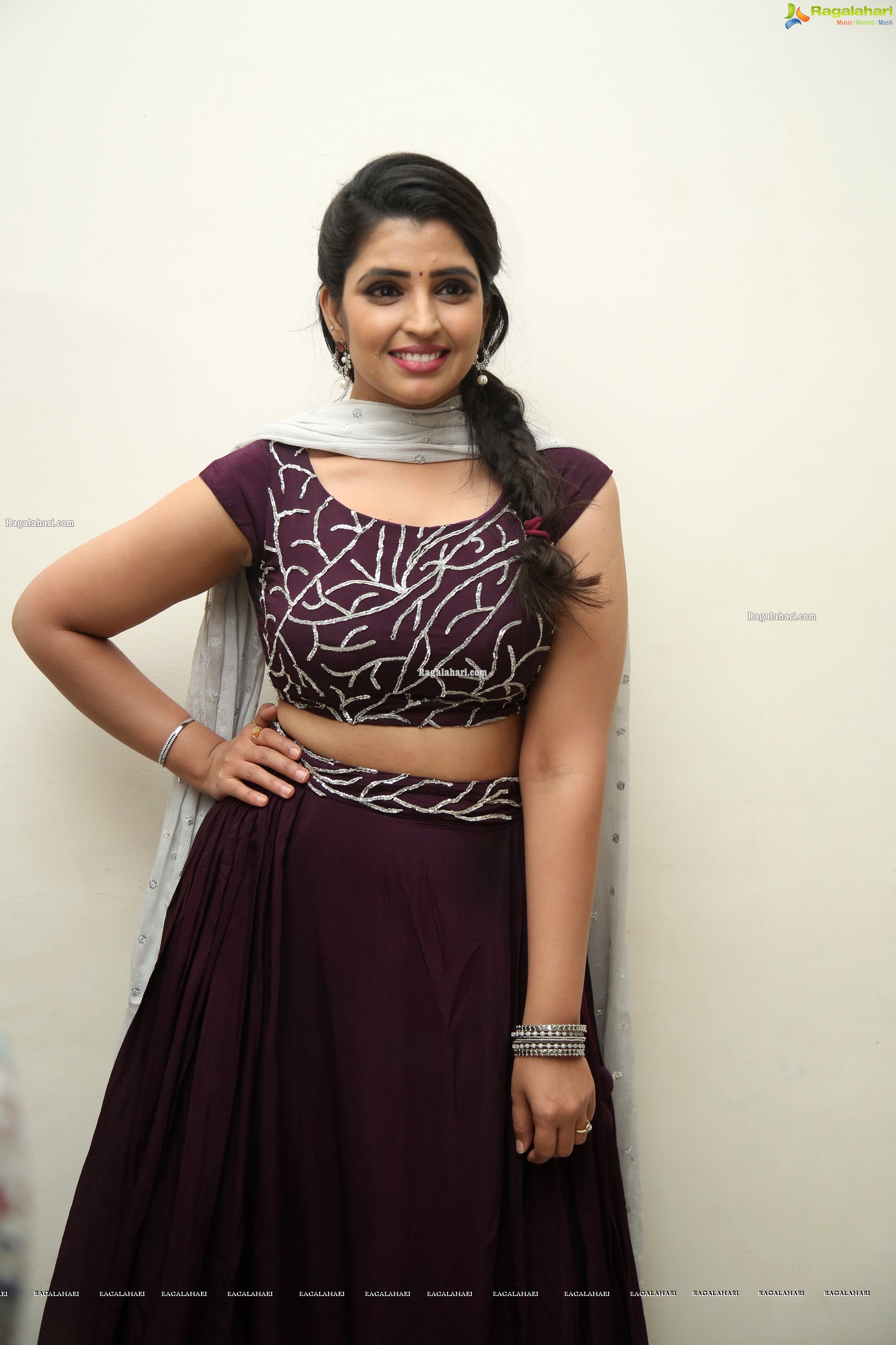 Shyamala Latest HD Photo Gallery