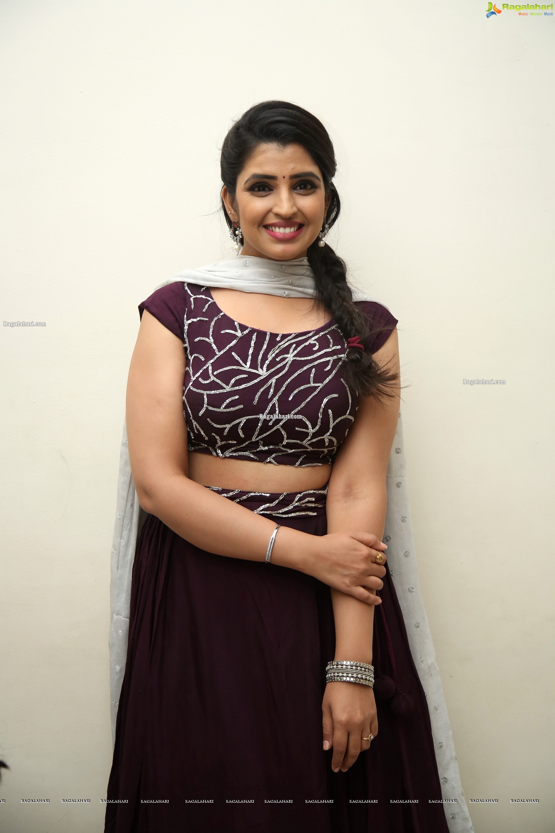 Shyamala Latest HD Photo Gallery