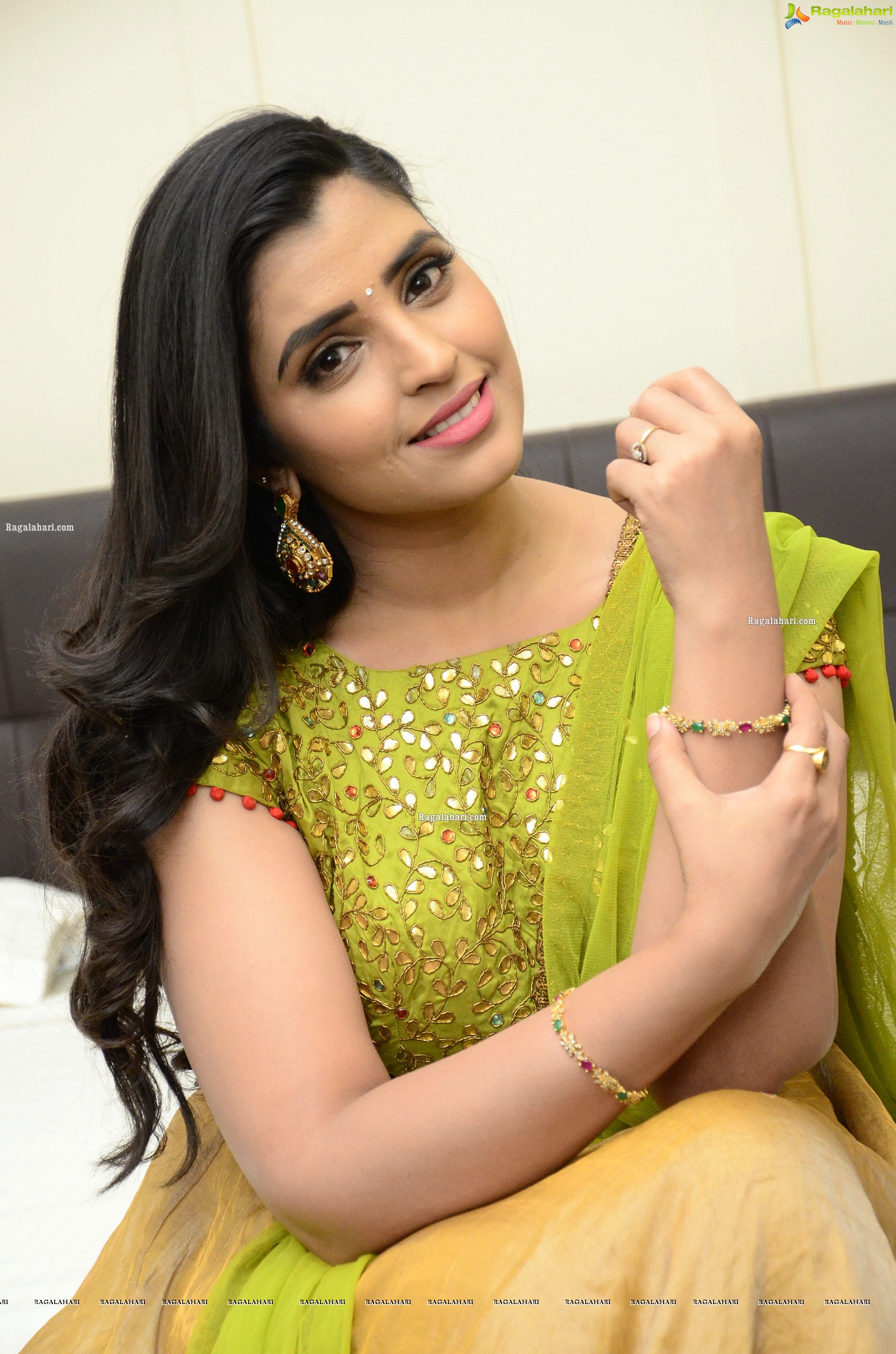 Shyamala at Sulthan Movie Pre-Release Event, HD Photo Gallery