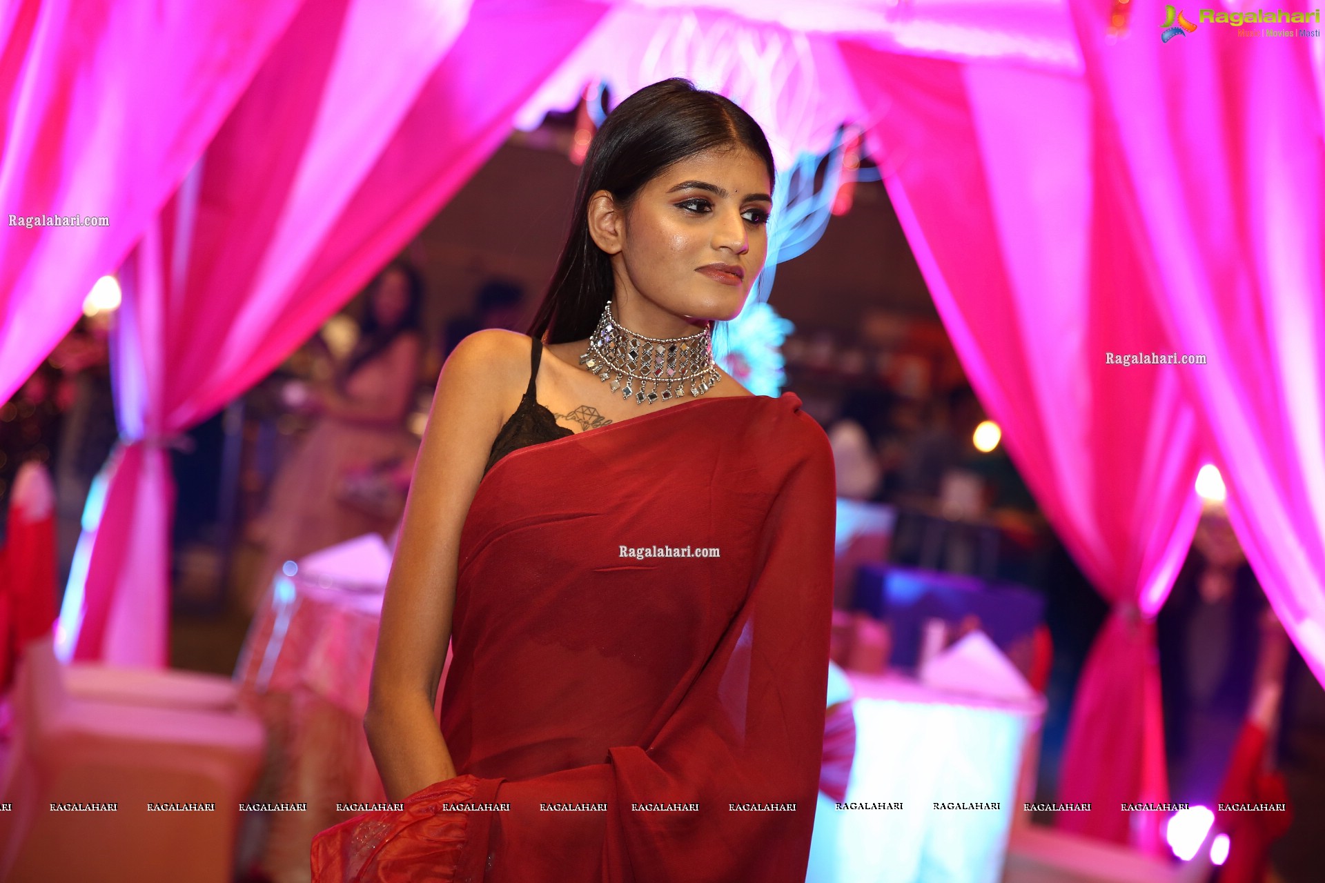 Sindhu Manthri at DIA 2021 Awards, HD Photo Gallery