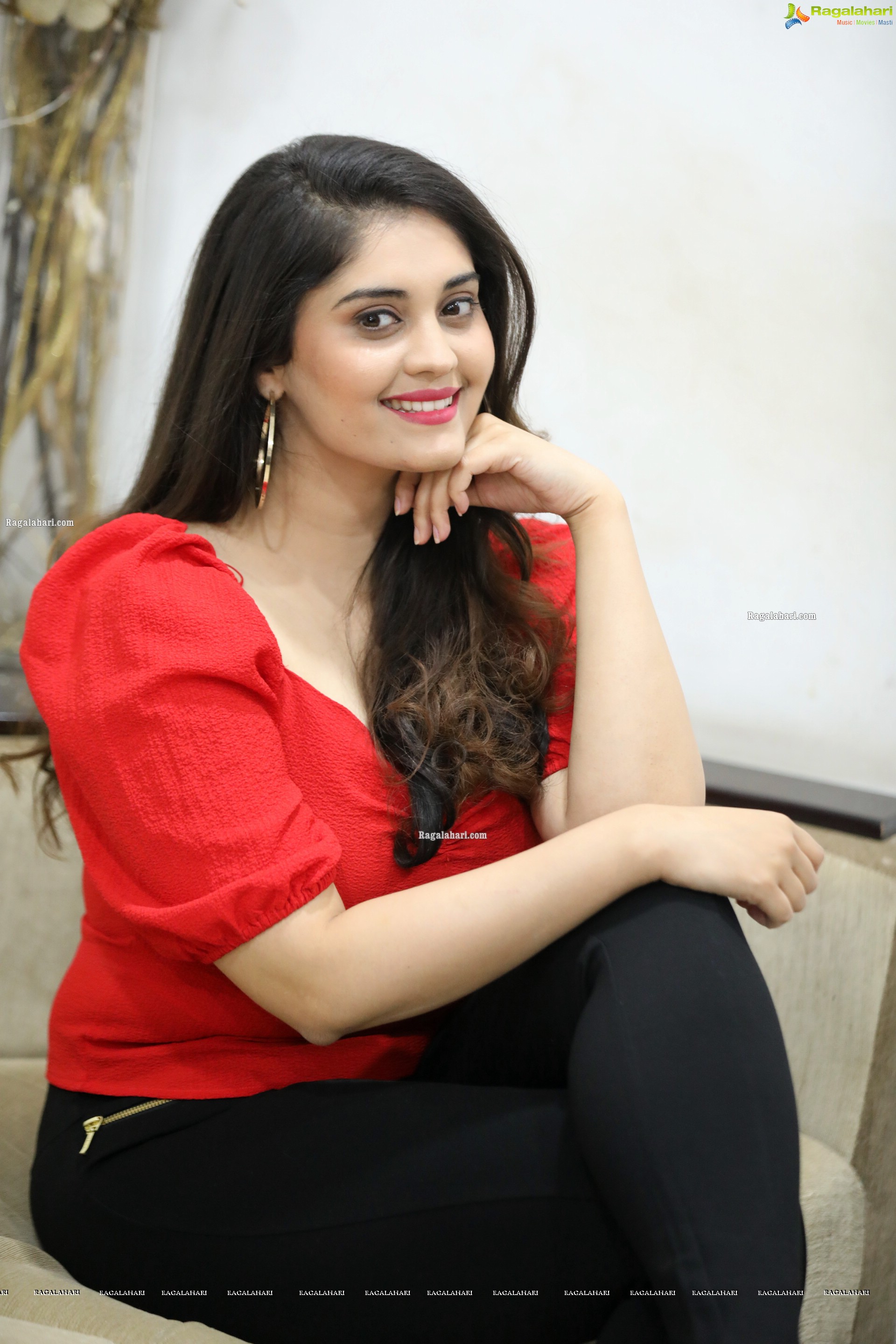 Surbhi at Sashi Movie Interview, HD Stills