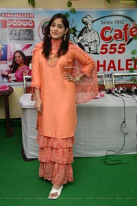 Tazaienath Gulraze at Café 555 Season's 1st Haleem Launch