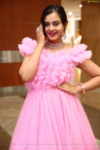 Vaanya Aggarwal in Baby Pink Gown