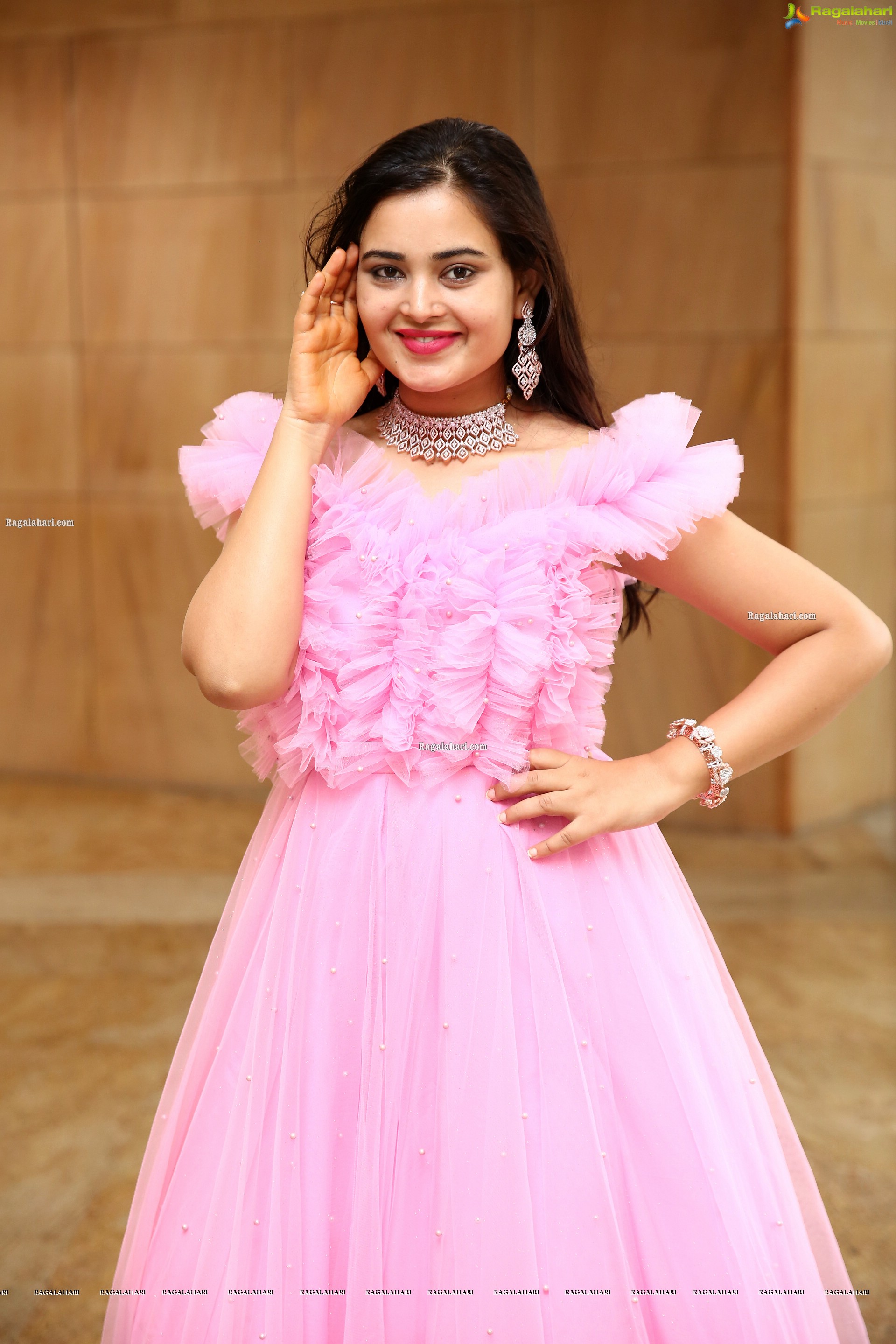 Vaanya Aggarwal in Baby Pink Gown, HD Photo Gallery