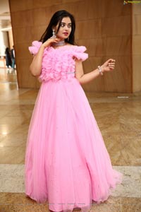 Vaanya Aggarwal in Baby Pink Gown