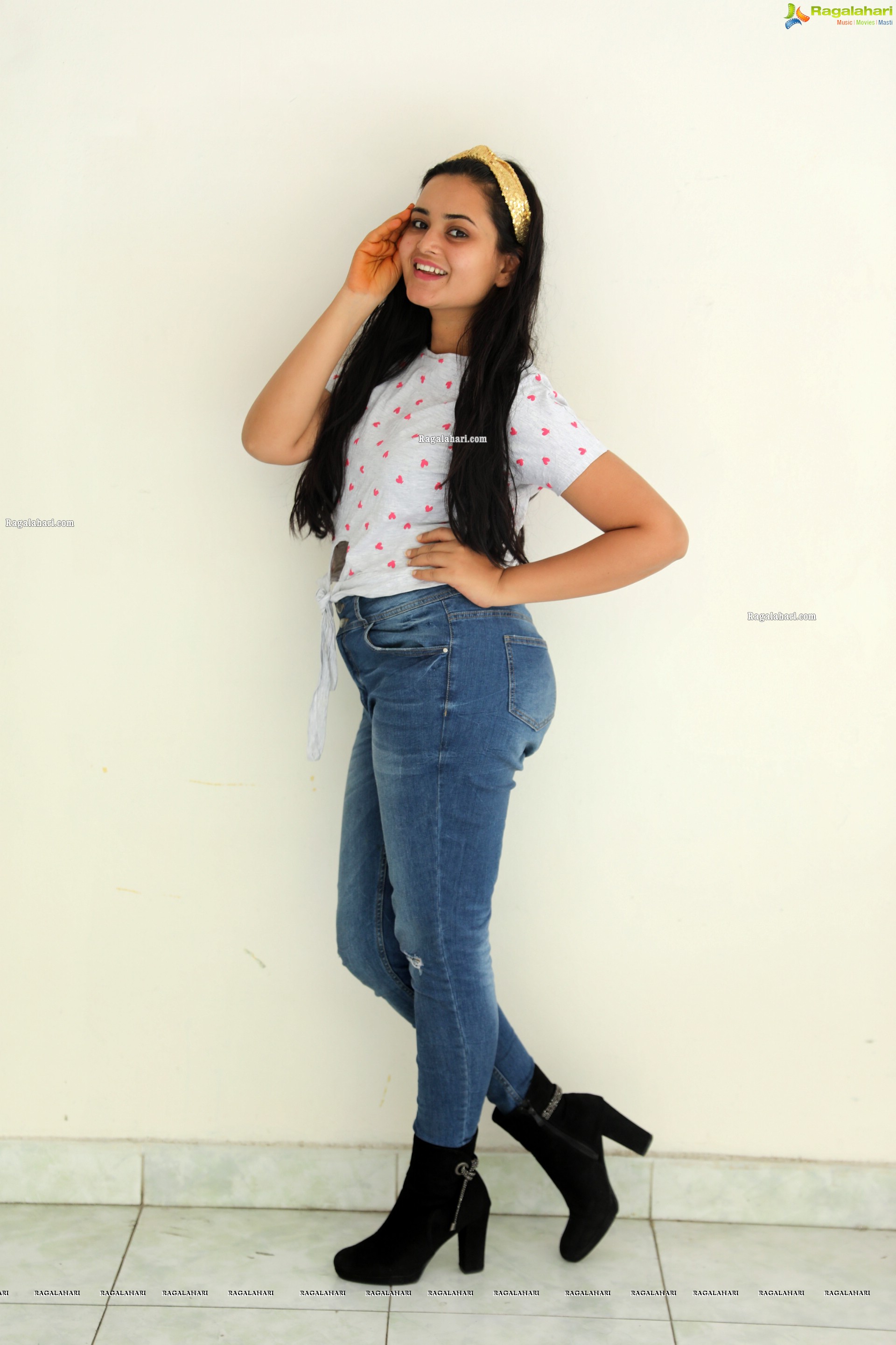 Vaanya Aggarwal in White Top and Jeans, HD Photo Gallery