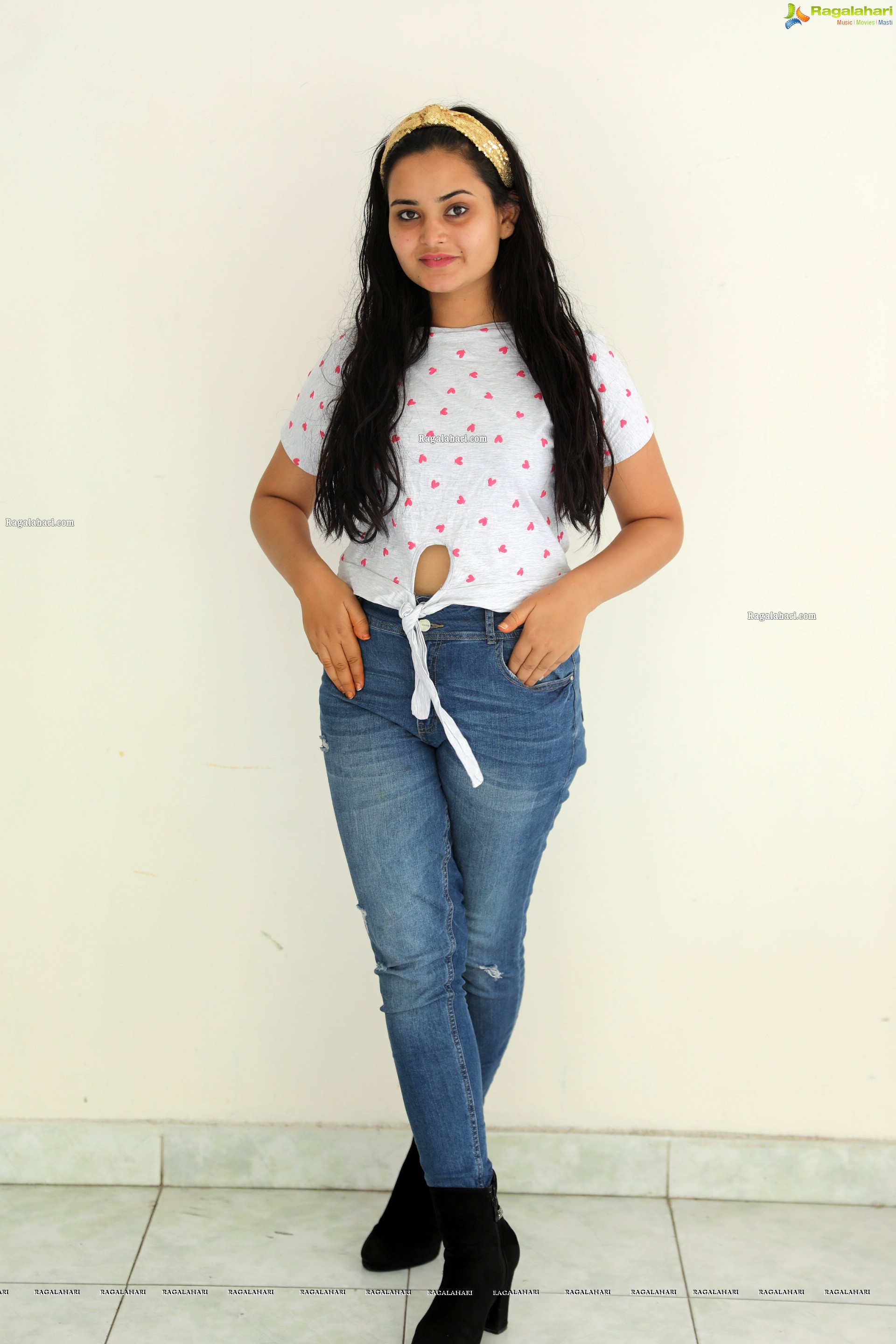 Vaanya Aggarwal in White Top and Jeans, HD Photo Gallery