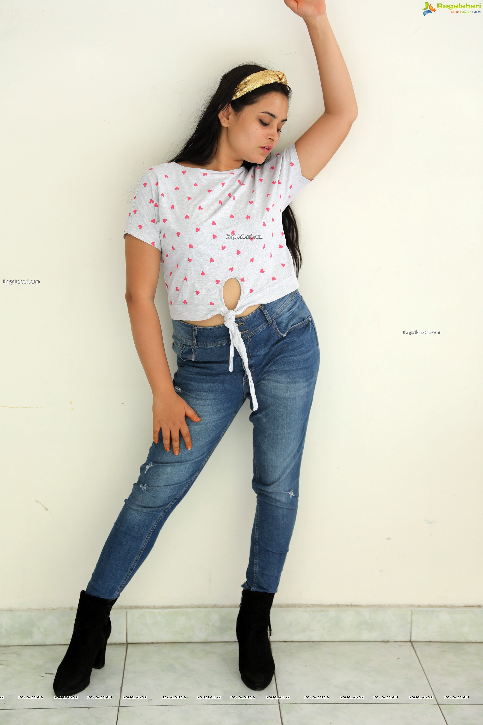 Vaanya Aggarwal in White Top and Jeans, HD Photo Gallery