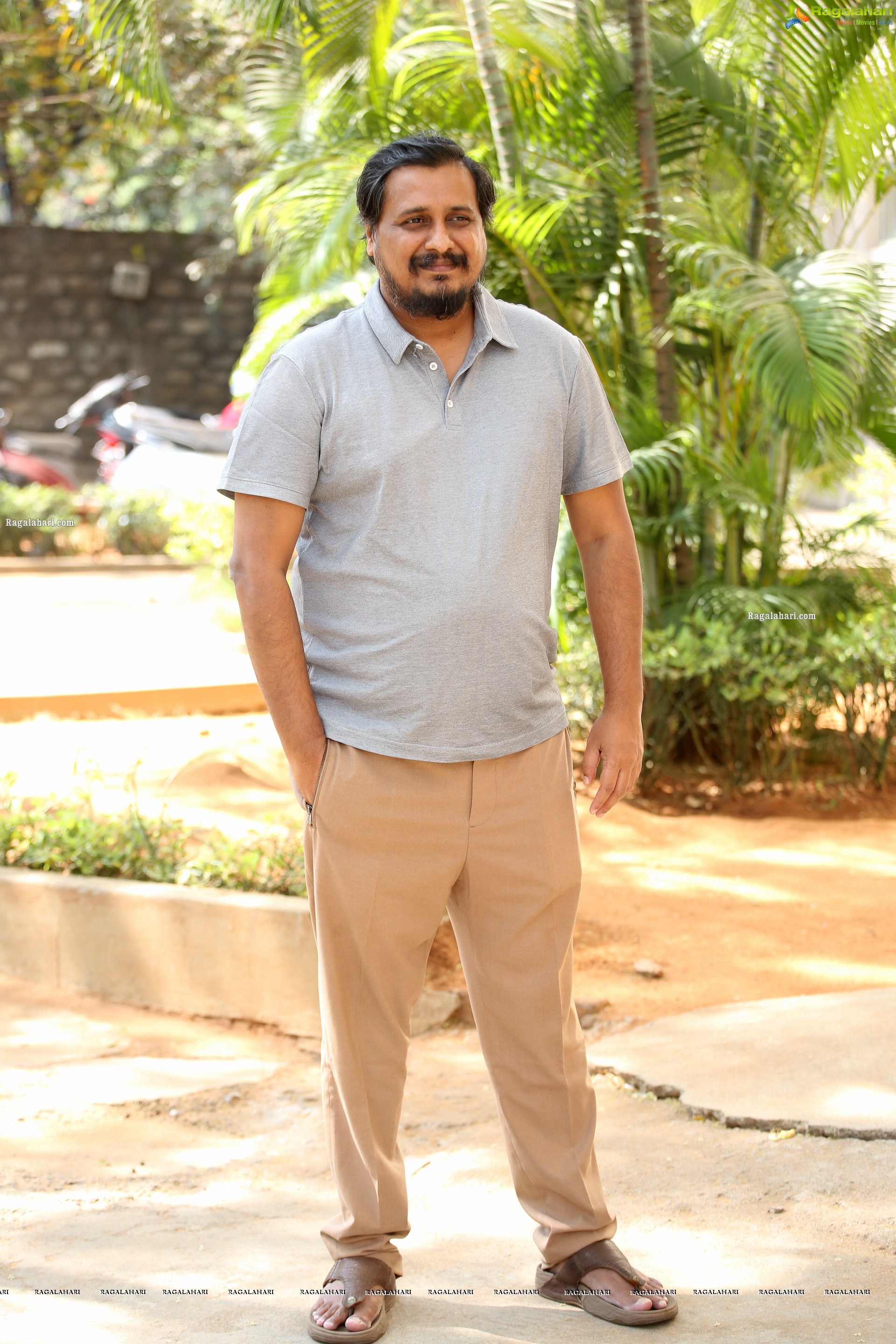 Director Venu Sriram at Vakeel Saab Movie Interview, HD Photo Gallery