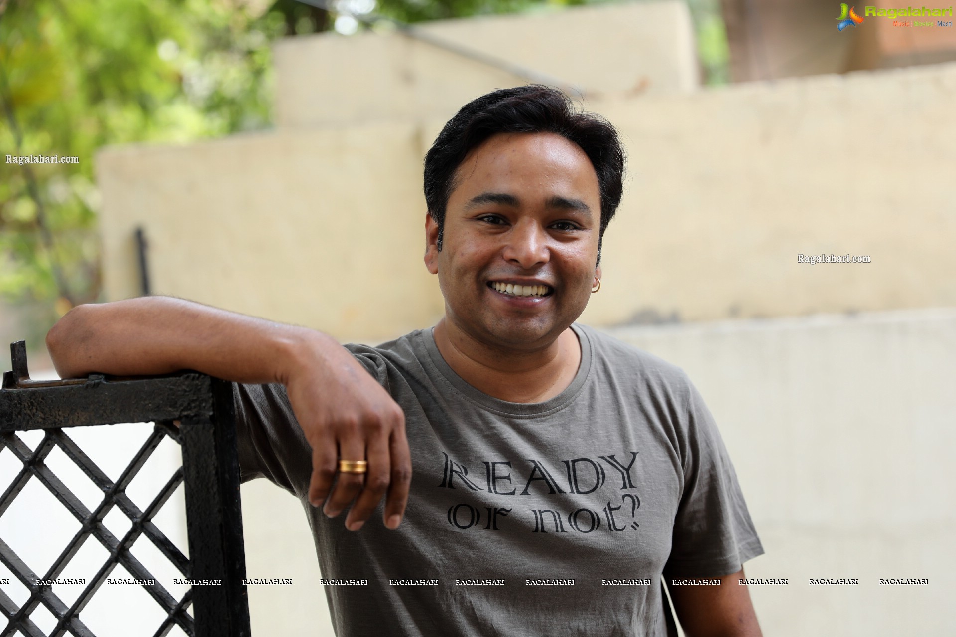 Director Vijay Kiran at Paisa Paramathma Movie Interview, HD Photo Gallery