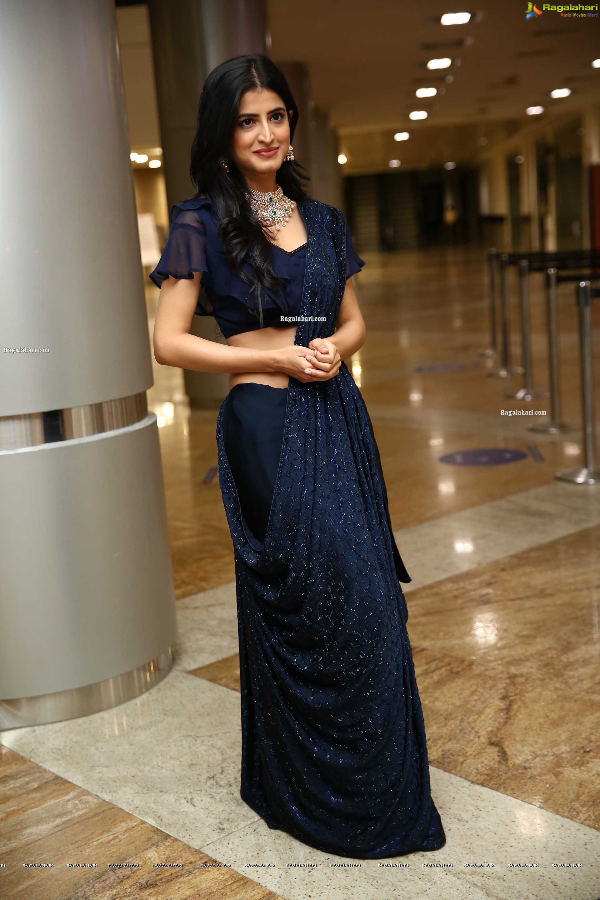 Vinali Bhatnagar at DIA 2021 Awards, HD Photo Gallery