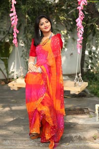 Shabeena Shaik in Beautiful Yellow and Pink Saree