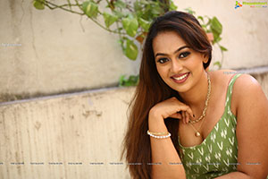 Ester Valerie Noronha Latest Photoshoot Stills