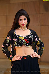 Ishika Roy in Black Embellished Lehenga Choli