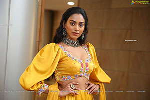 Kamakshi Bhaskarla in Yellow Lehenga Choli