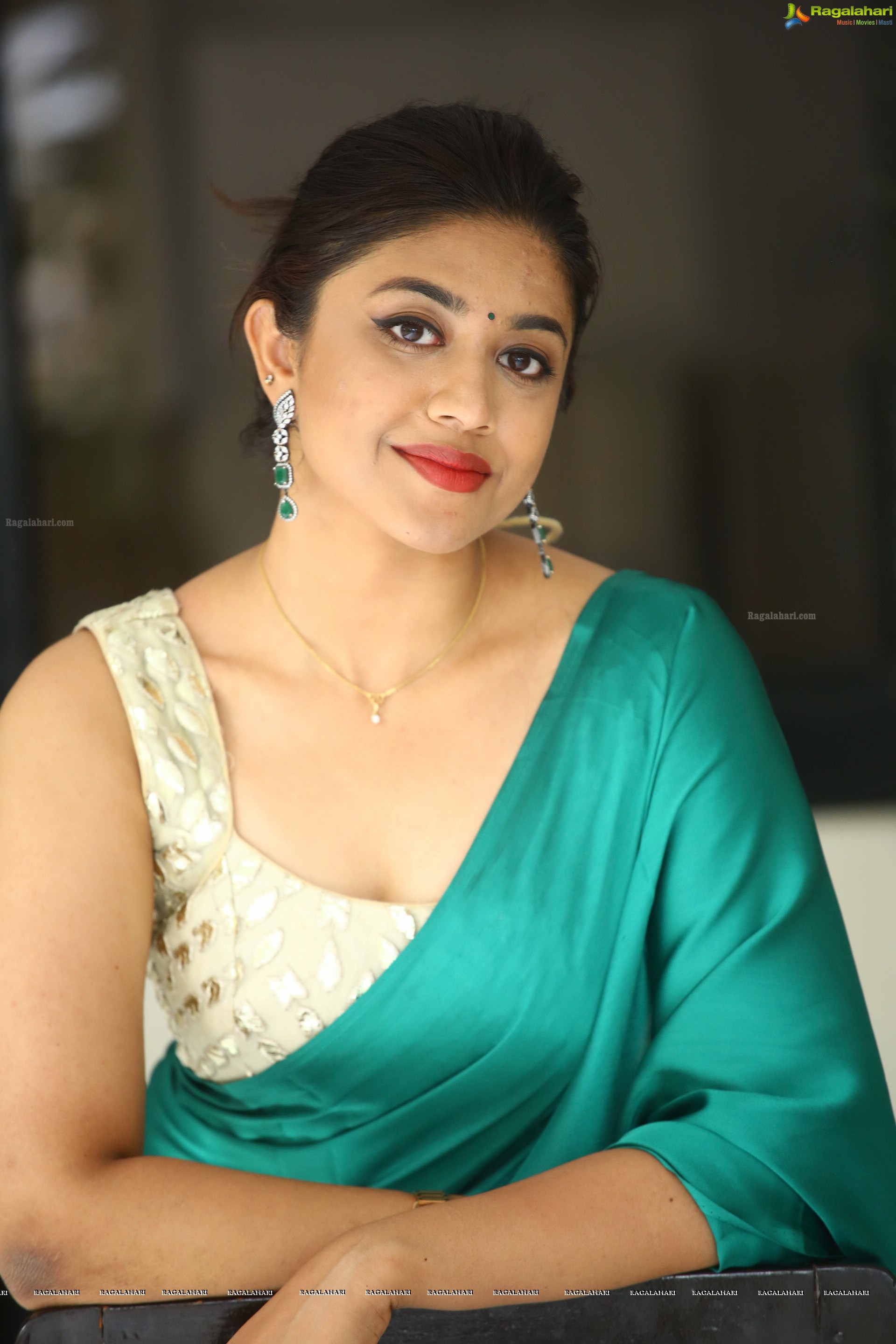 Malavika Satheesan at Bommala Koluvu Movie Press Meet