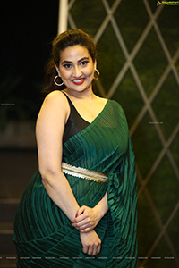 Anchor Manjusha at Stand Up Rahul Pre-Release Event