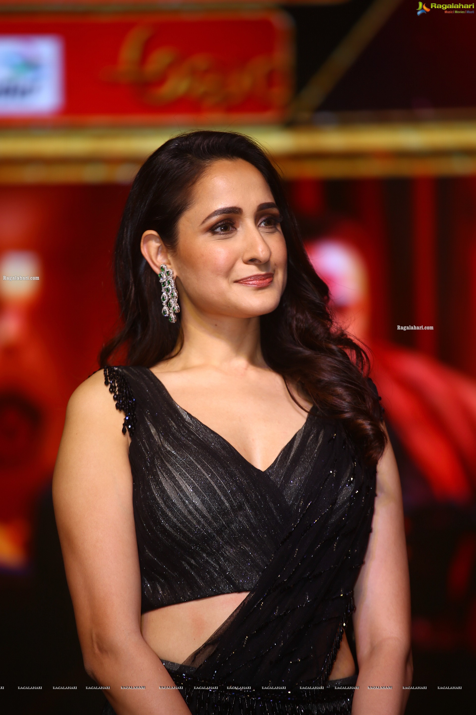 Pragya Jaiswal at Akhanda Kruthagnatha Sabha, HD Photo Gallery