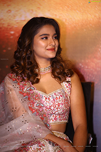 Saiee M Manjrekar at Ghani Trailer Launch