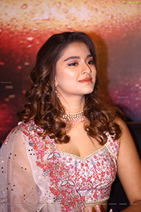 Saiee M Manjrekar at Ghani Trailer Launch