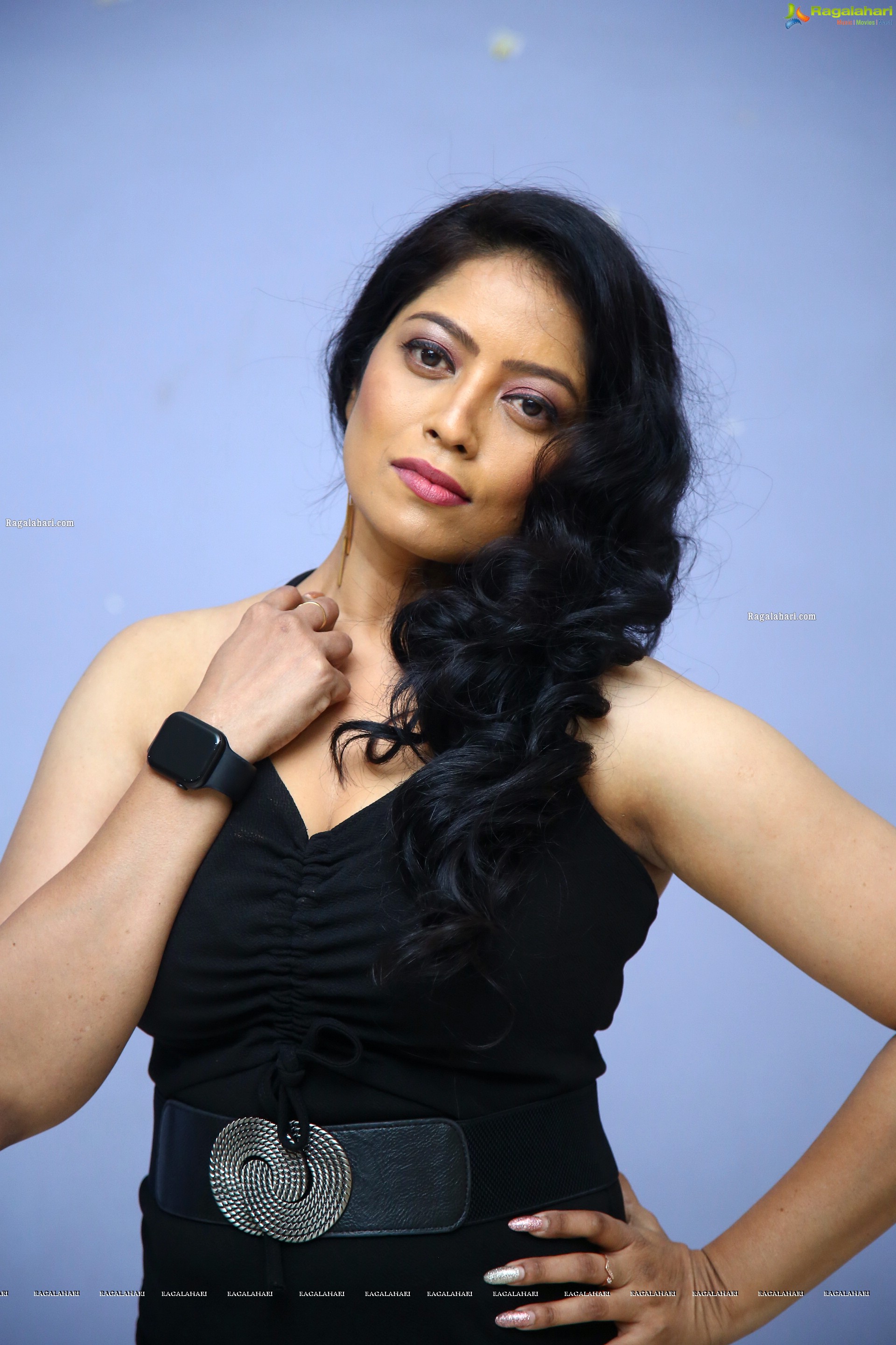 Ravulapalli Sandhyarani Latest Photoshoot Stills, HD Photo Gallery