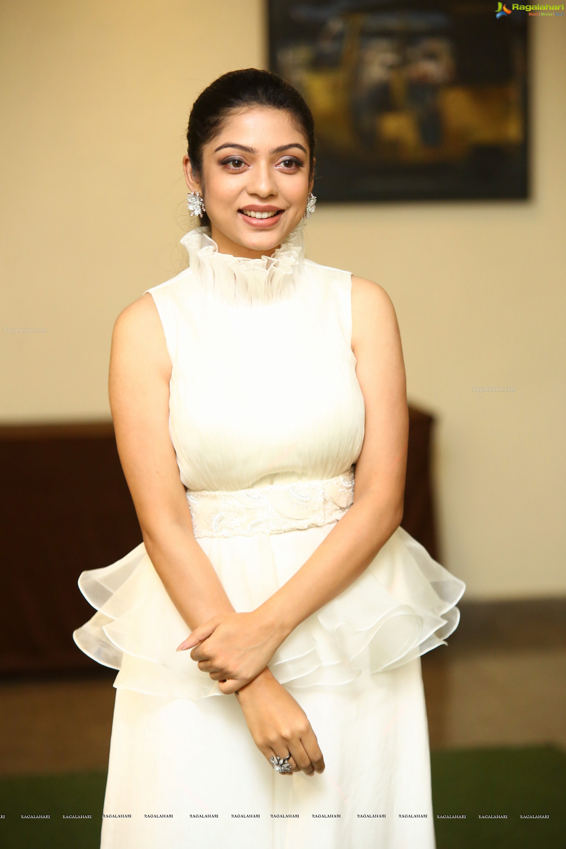 Varsha Bollamma at Stand Up Rahul Movie Pre-Release Event, HD Photo Gallery