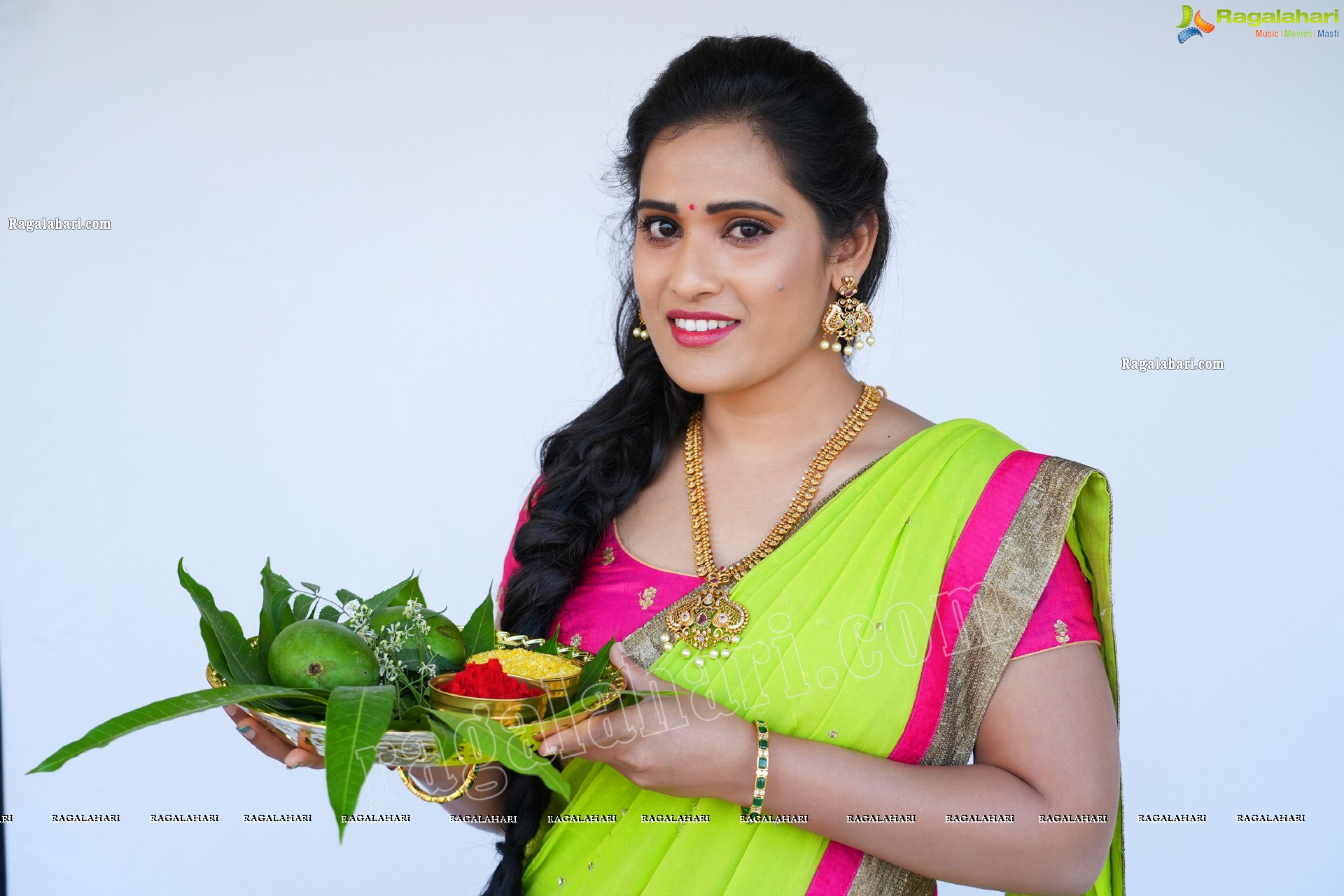 Anusha Parada Ragalahari Exclusive Ugadi Photo Shoot