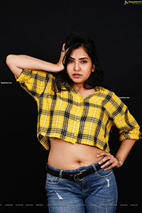 Palak Gangele in Howard Yellow Checks Shirt