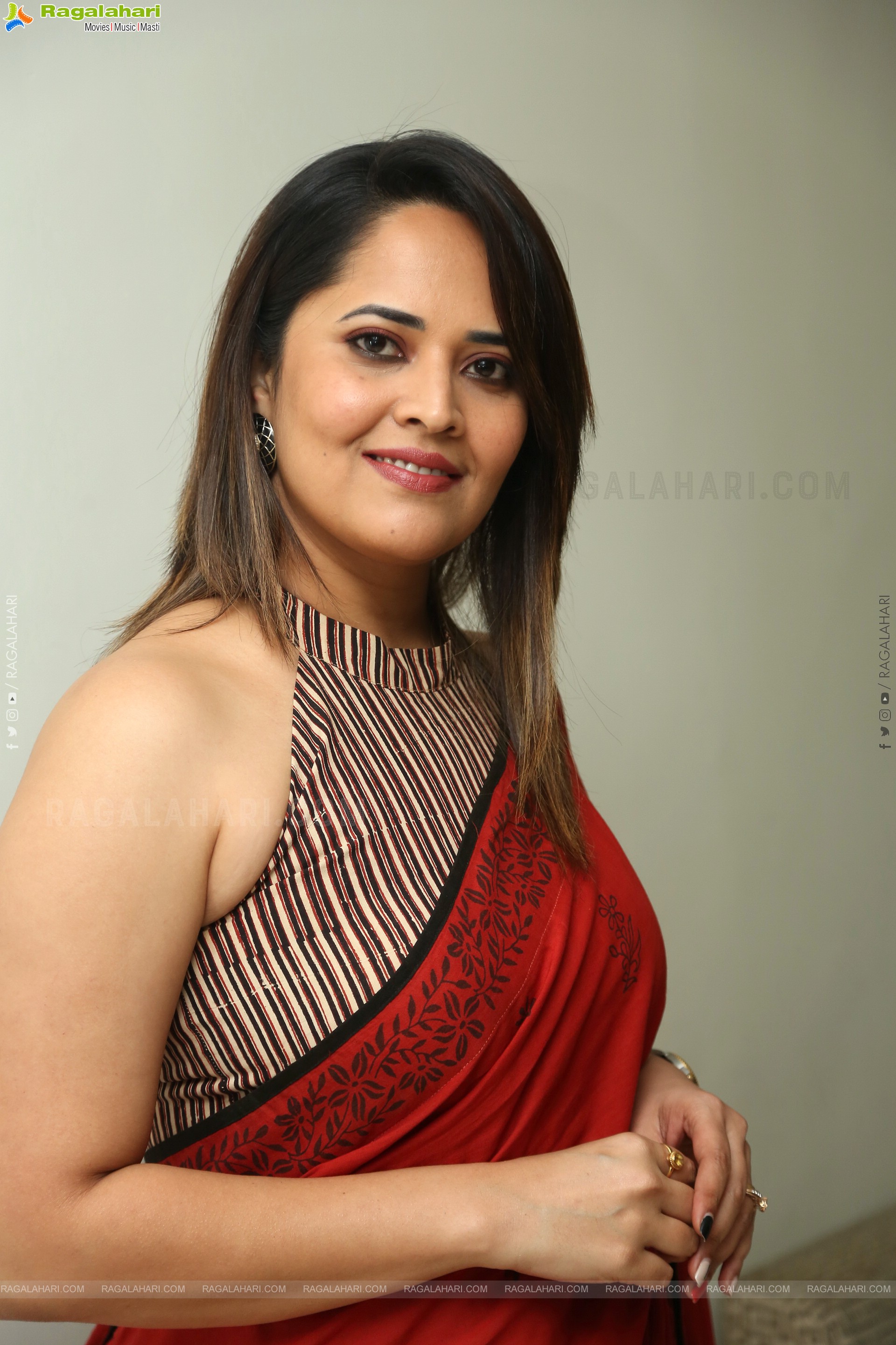 Anasuya at Rangamarthanda Pressmeet, HD Gallery