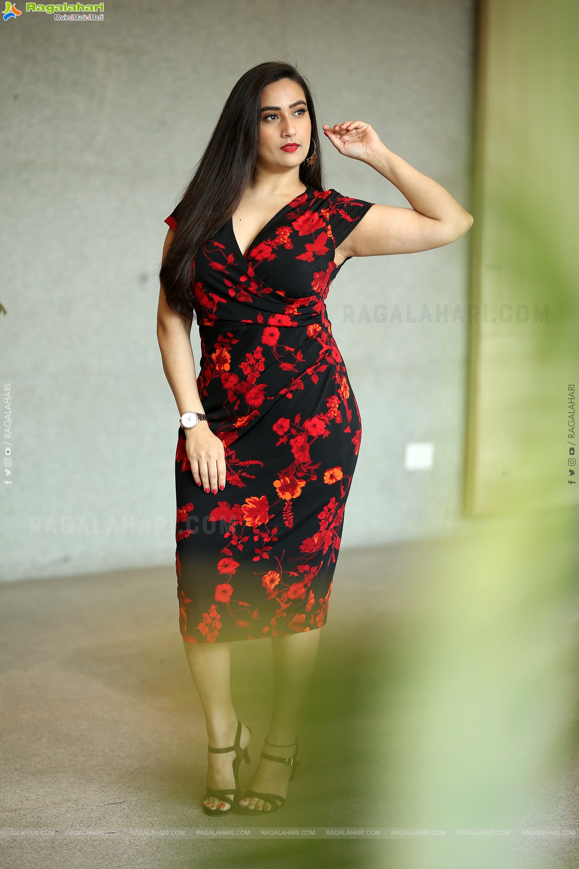 Anchor Manjusha Latest Stills Mar2023, HD Photo Gallery