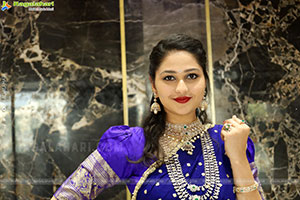 Anusree Reddy at Brinda Diamonds, HD Gallery